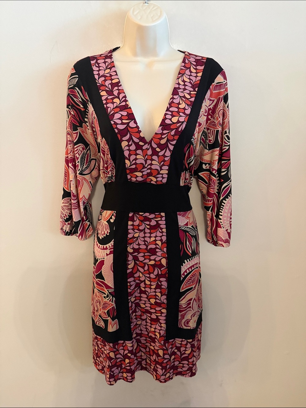 Bisou Bisou Pink and Black V-Neck Floral Patterned Midi Dress size large